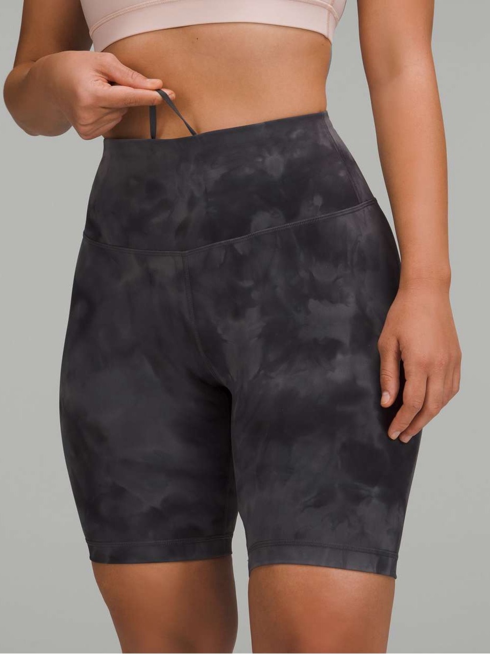 🍋LULU🍋 * Contour Fit* Wunder Train Shorts